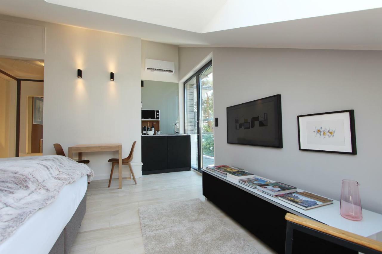 Loft Am See Mit Privatem Badestrand Und Klimaanlage Immenstaad am Bodensee Extérieur photo